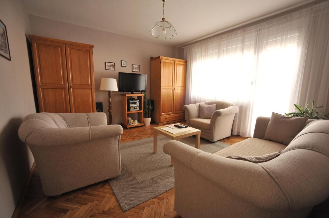 Apartman Rada Pirot Extérieur photo